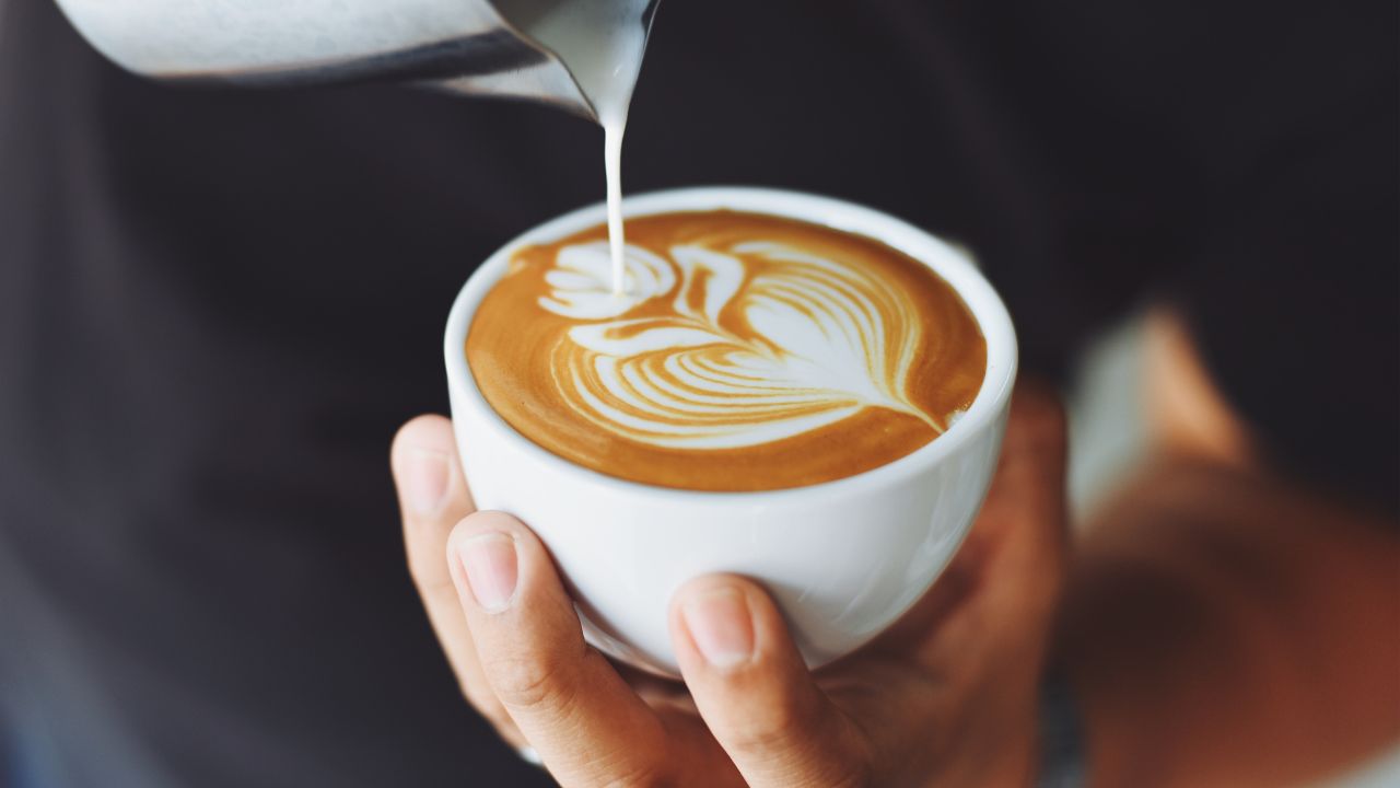 koffiebonen, verse koffiebonen, bestel koffie, bestel koffiebonen, bestel verse koffiebonen, koffie bonen, de beste koffiebonen, goedkope koffiebonen, halfautomatische koffieapparaat, halfautomatische espressomachine, pistonmachine, de beste koffieapparaten, de beste koffiemachines, koffiemachines, koffieapparaten, prijzen koffie, prijzen koffieapparaten, de goedkoopste koffieapparaten, volautomatische koffieapparaten, volauto koffieapparaten, volauto koffiemachines, nespresso, nespresso apparaten, goedkope nespresso, prijzen vergelijken, barista, thuis barista, barista accessoires, koffiezetmethoden, koffiekennis, koffieapparaat onderhoud, volautomatische koffiezetter, beste volautomatische koffieapparaat, beste halfautomatische koffieapparaat, koffierecepten, koffiesoorten, thuis barista, beste barista tools, espressomachine, espressomachine accessoires